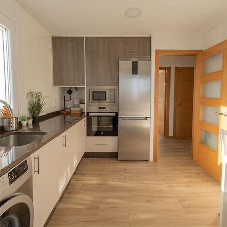 Apartamento Piso En El Puerto Con Vistas Al Mar+Wifi+ Smarttv Burela Exterior foto